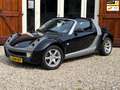 smart roadster 0.7 60kW/82pk softtop Zwart - thumbnail 1