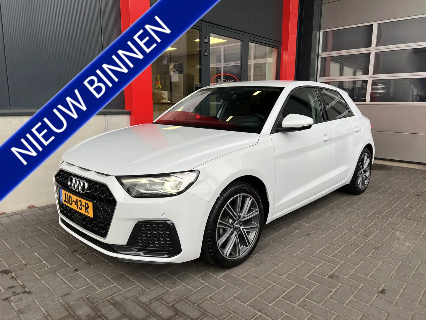 Audi A1 Sportback 25 TFSI S edition /Cruise control/Carpla Blanc - 1