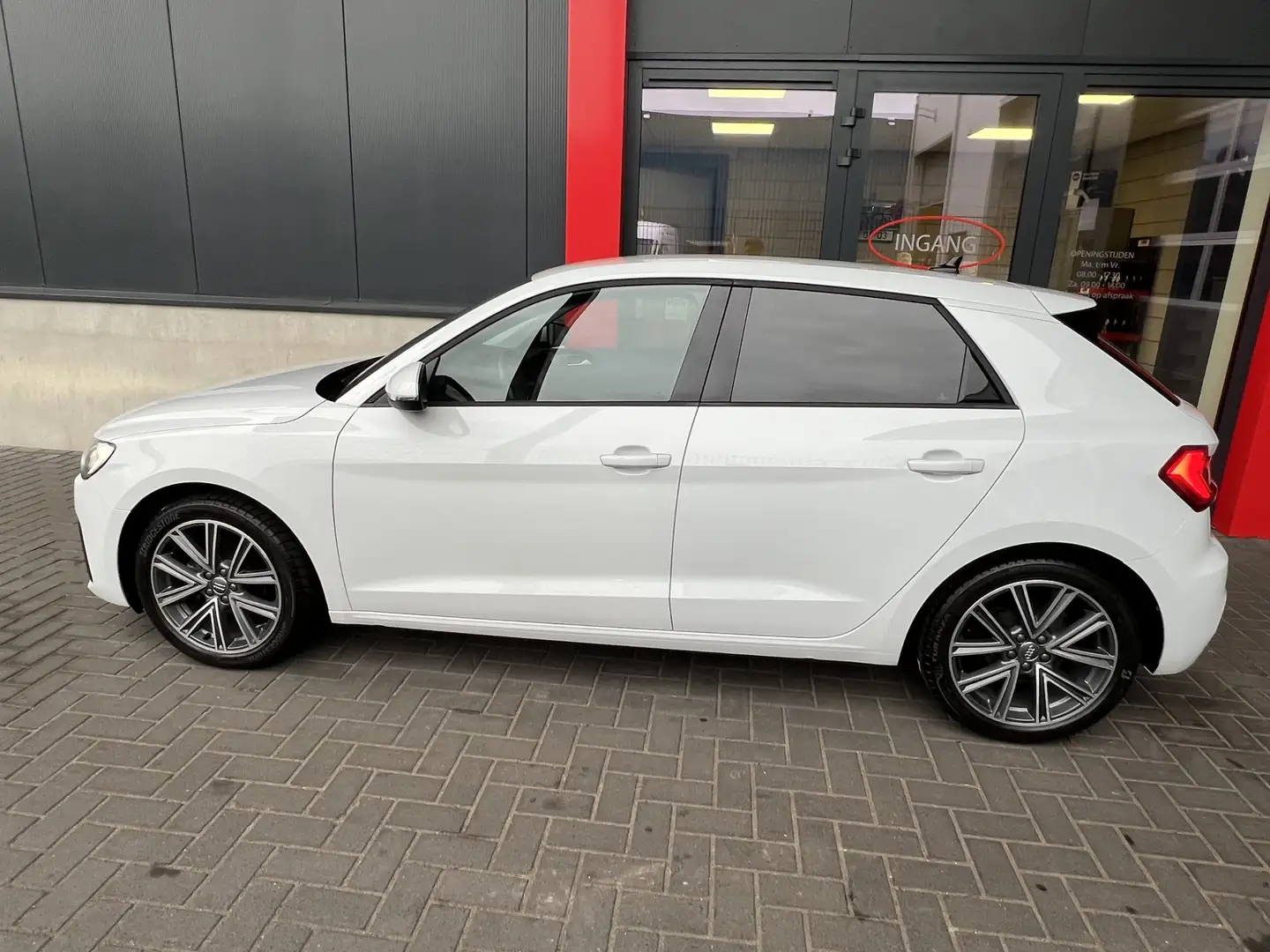 Audi A1 Sportback 25 TFSI S edition /Cruise control/Carpla Blanc - 2