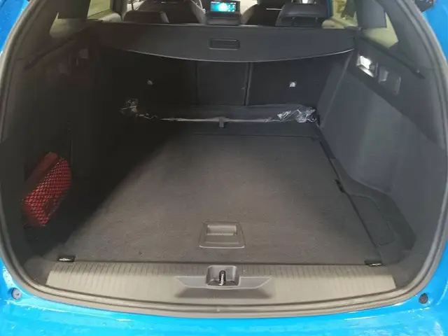 Opel Astra view 15
