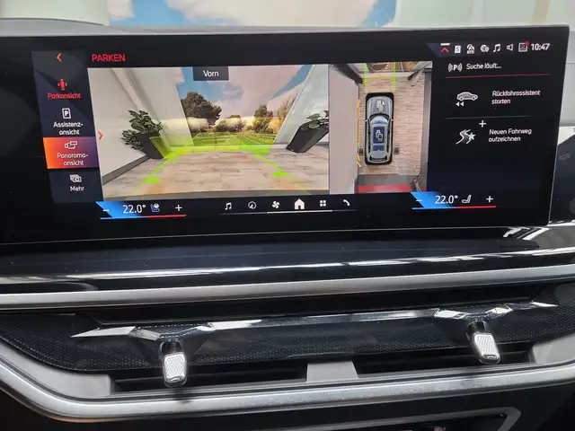 BMW X7 view 13