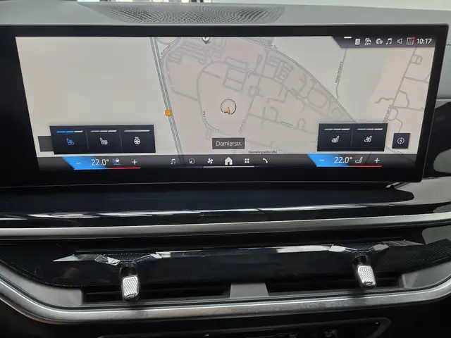 BMW X7 view 12