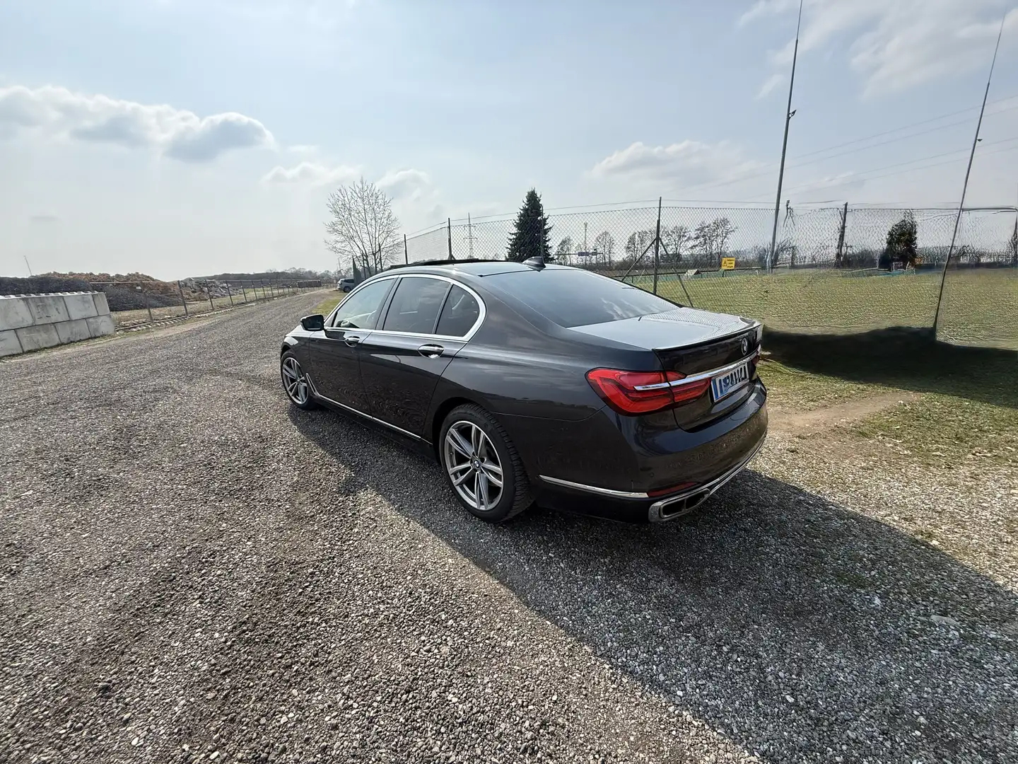 BMW 730 730d xDrive Aut. Schiebedach Mit Pickerl - 1