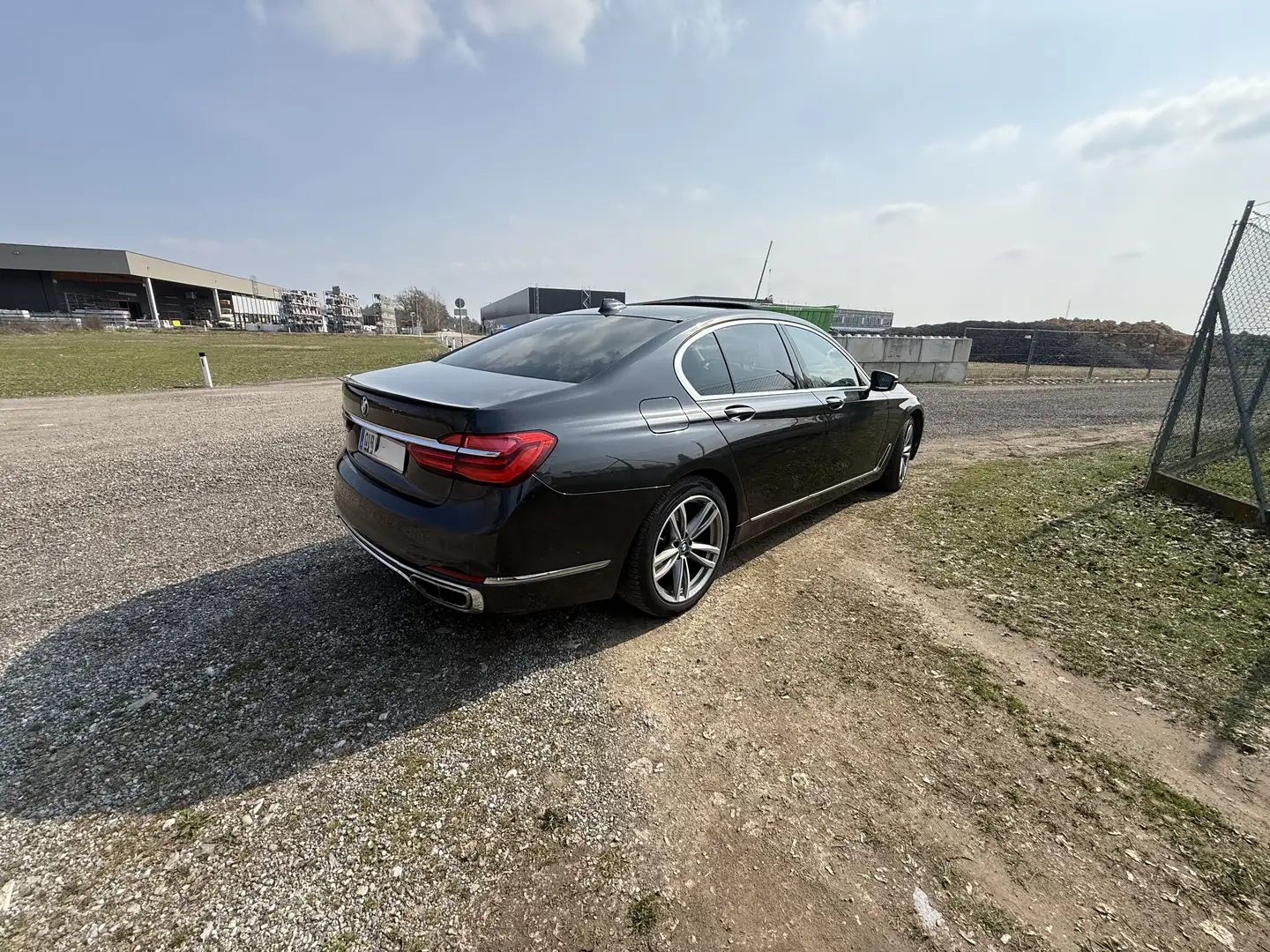 BMW 730 730d xDrive Aut. Schiebedach Mit Pickerl - 2