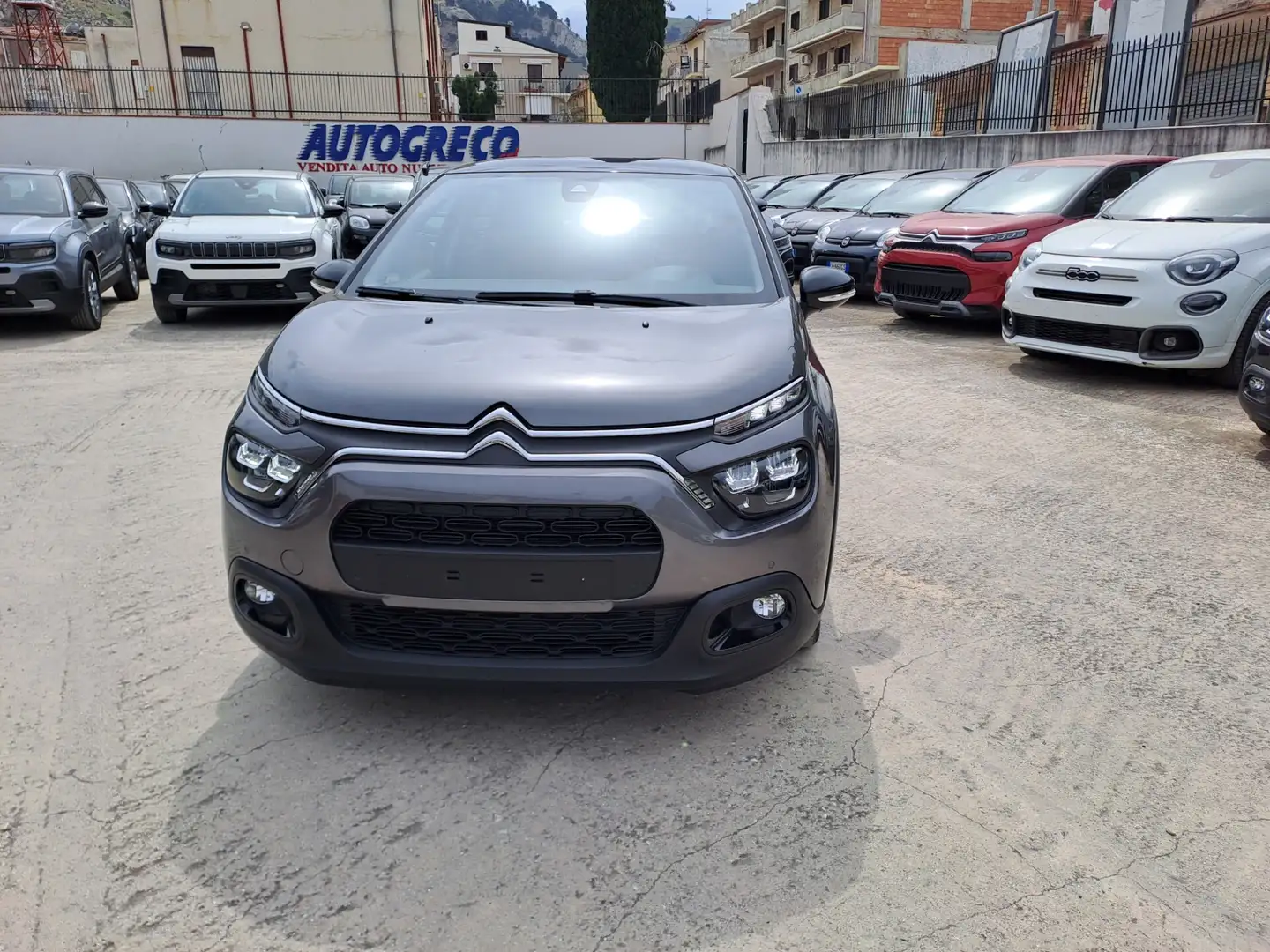 Citroen C3 PureTech 110 S&S Shine Gris - 2
