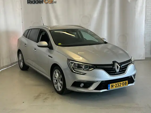 Renault Megane view 7
