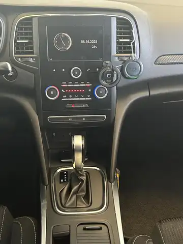 Renault Megane view 6