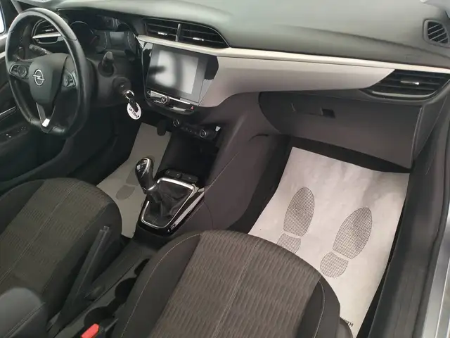 Opel Corsa view 13