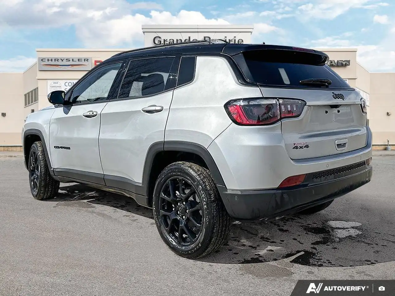 Jeep Compass снимка Jeep Compass