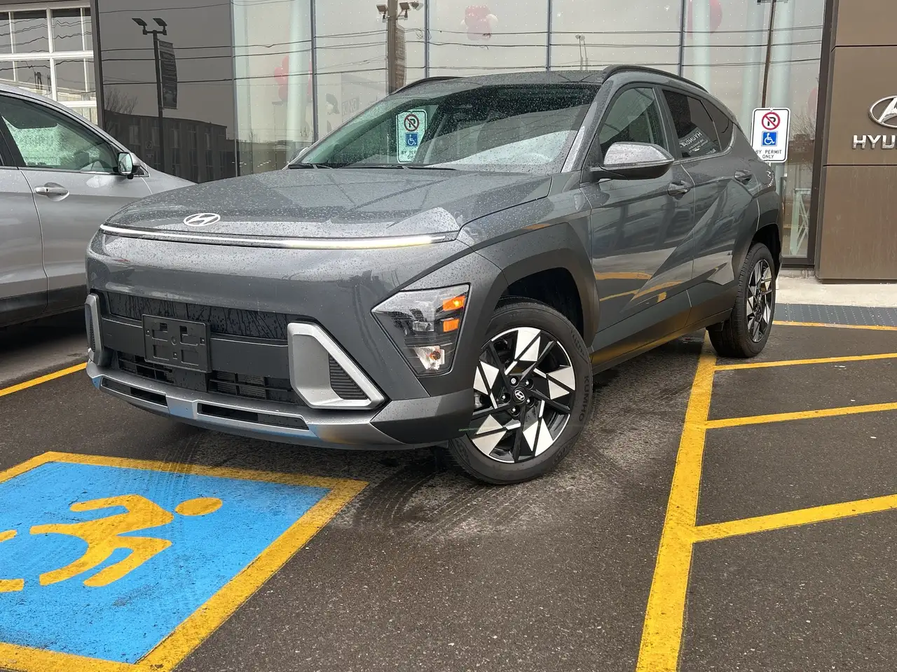 Hyundai KONA снимка Hyundai KONA