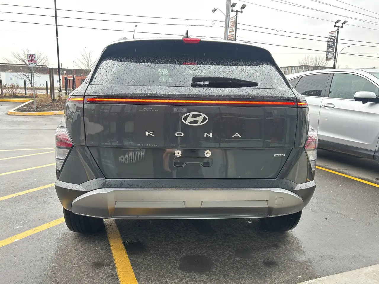 Hyundai KONA снимка Hyundai KONA