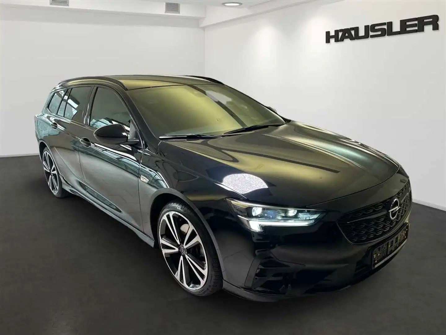 Opel Insignia ST 2.0 Ultimate Automatik Leder Kamera Navi LED Zwart - 2