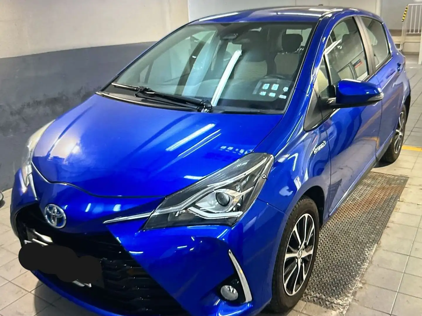 Toyota Yaris Yaris III 2017 5p 1.5h Active Blu/Azzurro - 1