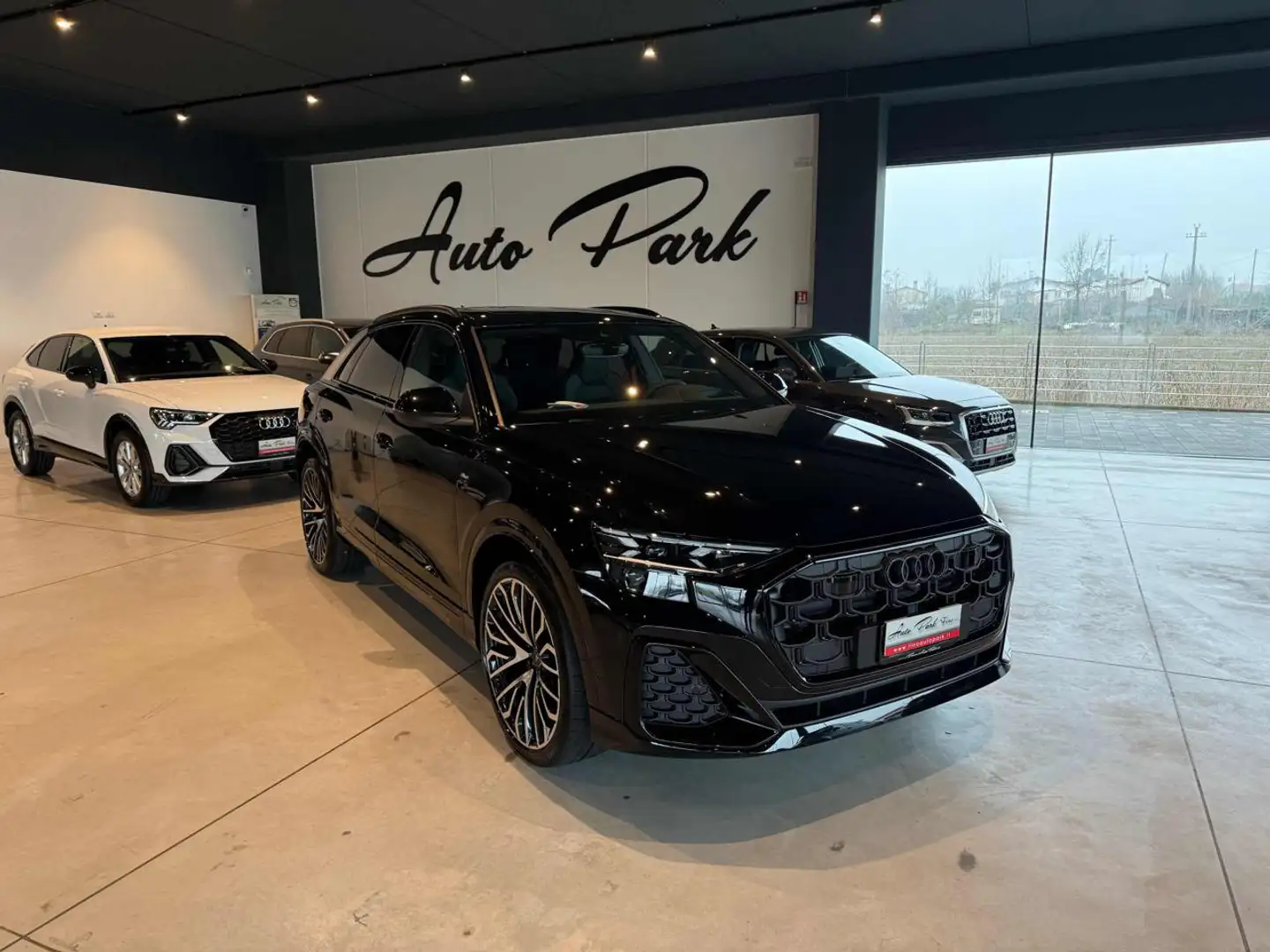 Audi Q8 50 TDI 286 CV quattro S line edition MY 2025 Nero - 1