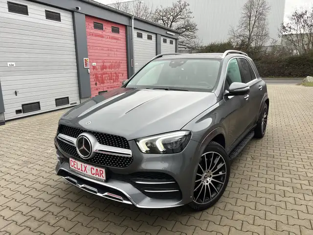 Mercedes-Benz GLE 400 GLE 400d 4Matic AMG+1.Hand+Pano+360*+Burmester