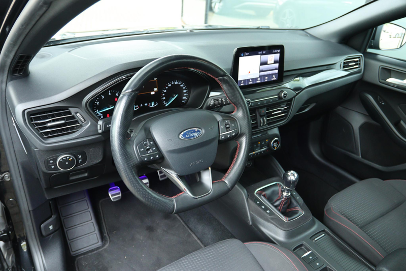 Ford Focus 1.5 ECOBOOST ST-LINE | PANO | CARPLAY | CAMERA | L — photo 3
