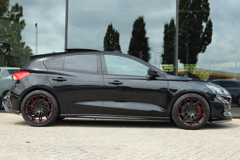 Ford Focus 1.5 ECOBOOST ST-LINE | PANO | CARPLAY | CAMERA | L — photo 11