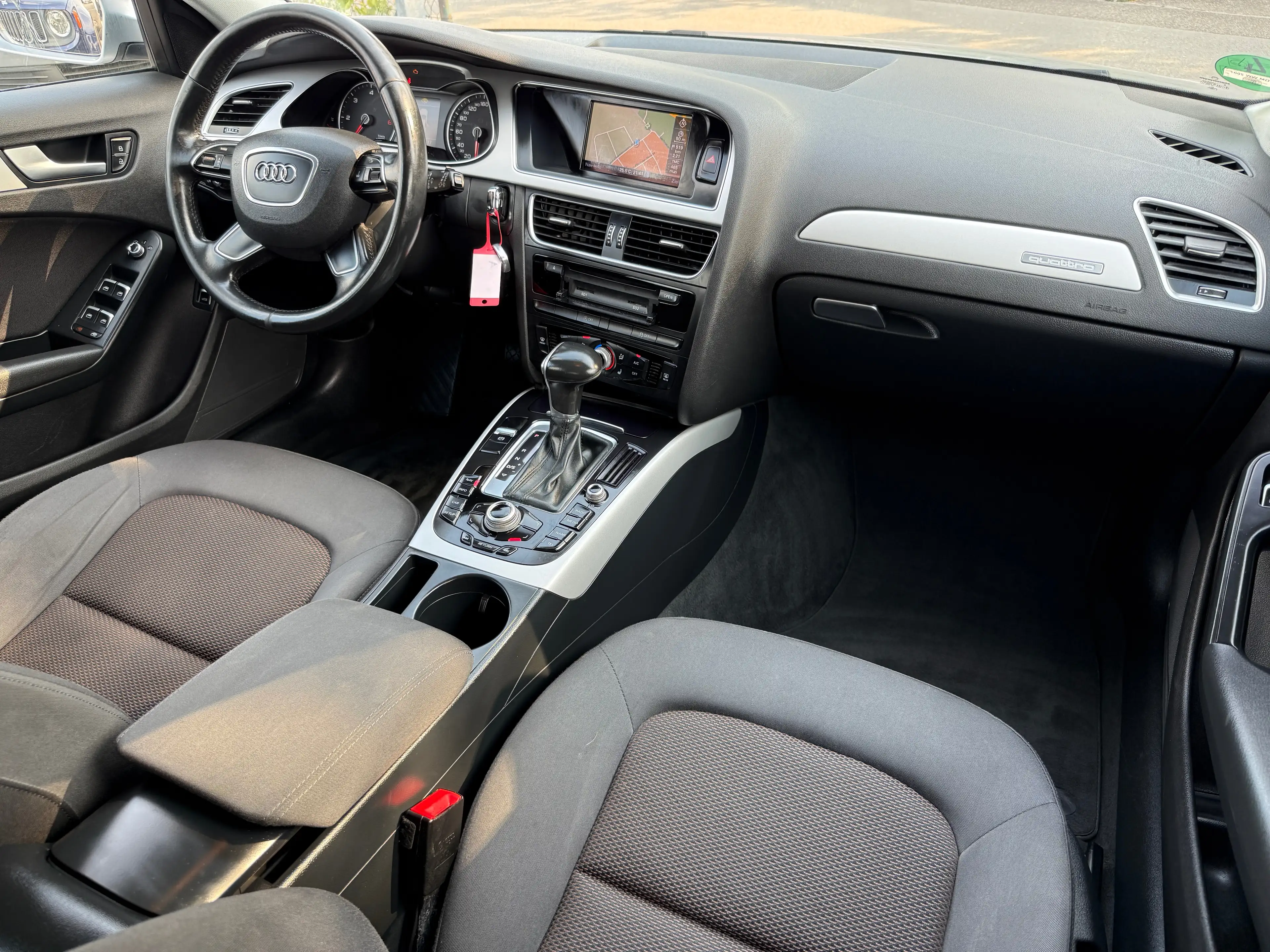 Audi A4 allroad 2.0 TDI (140kW) — photo 12