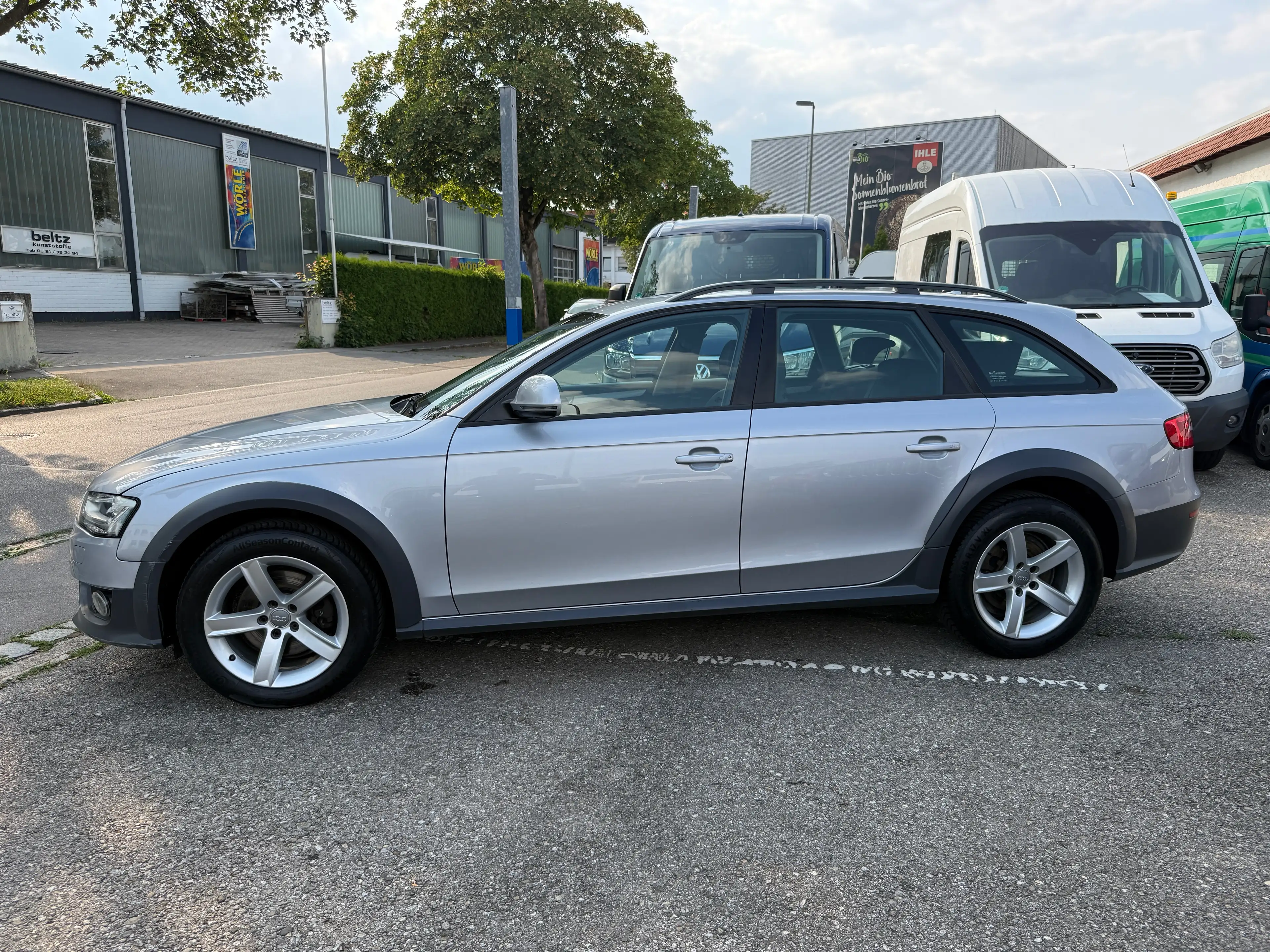 Audi A4 allroad 2.0 TDI (140kW) — photo 9