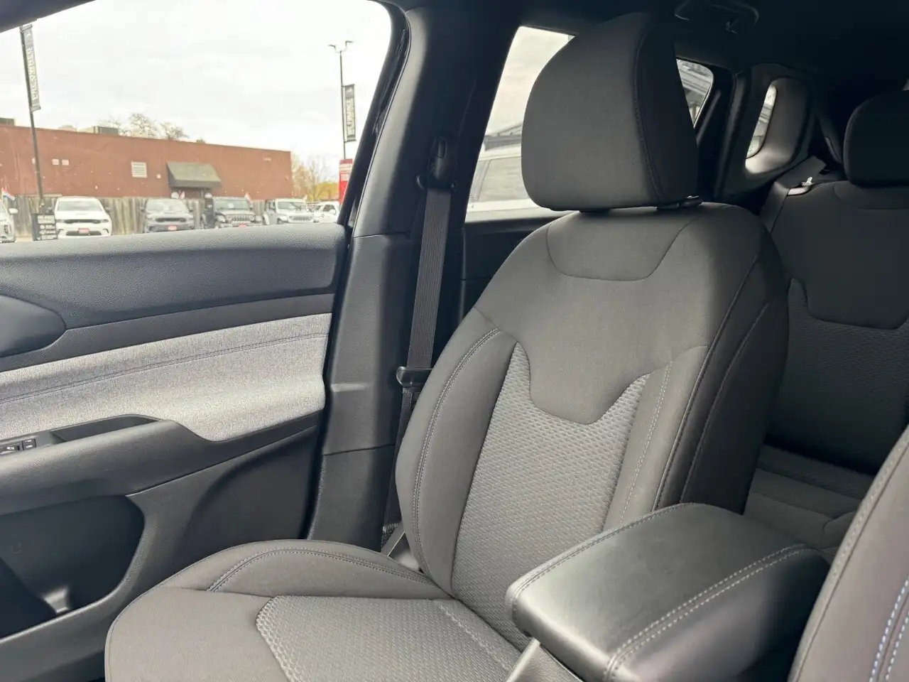 Jeep Compass снимка Jeep Compass