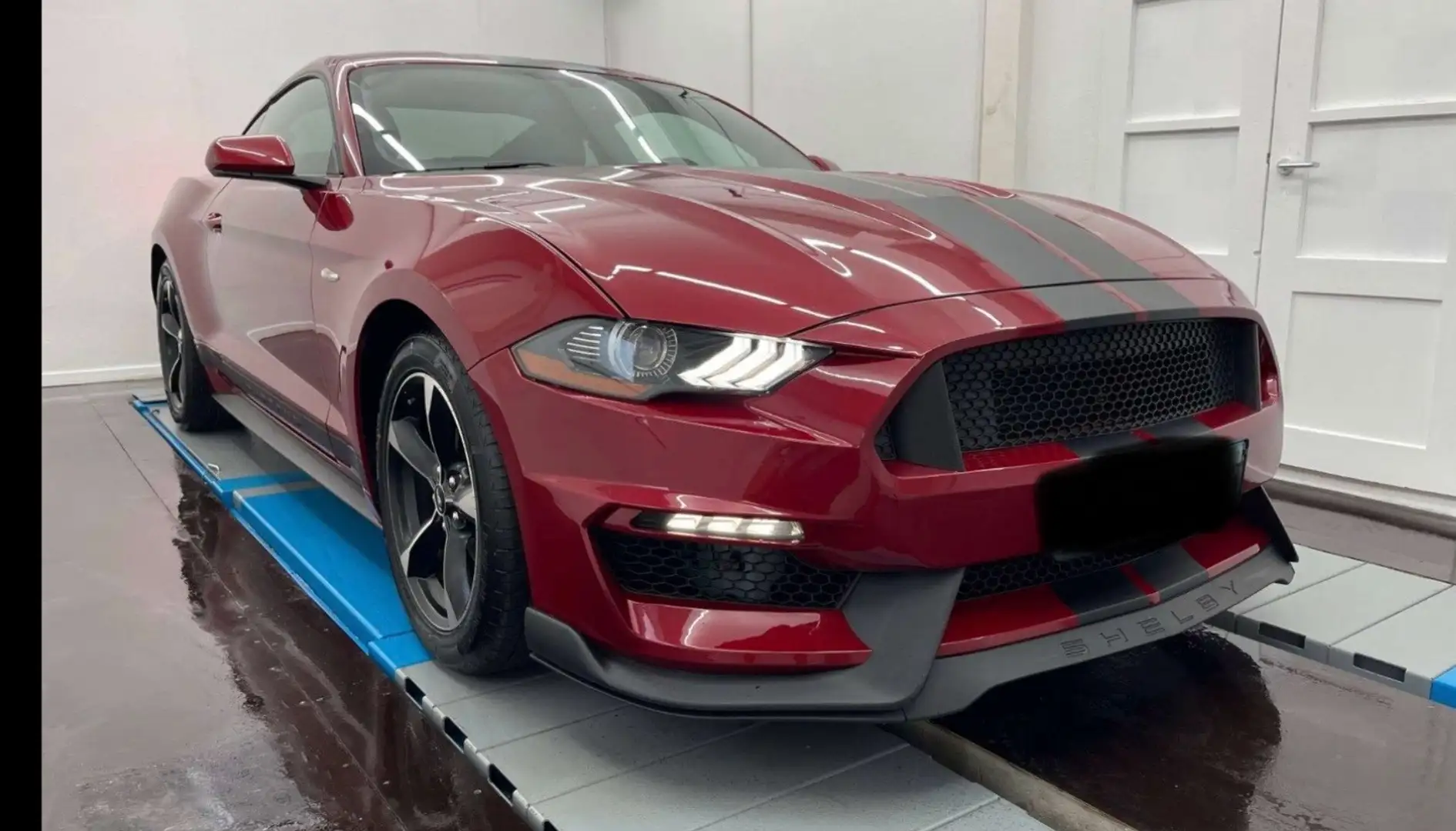 Ford Mustang 2.3 Eco Boost Aut. - 2
