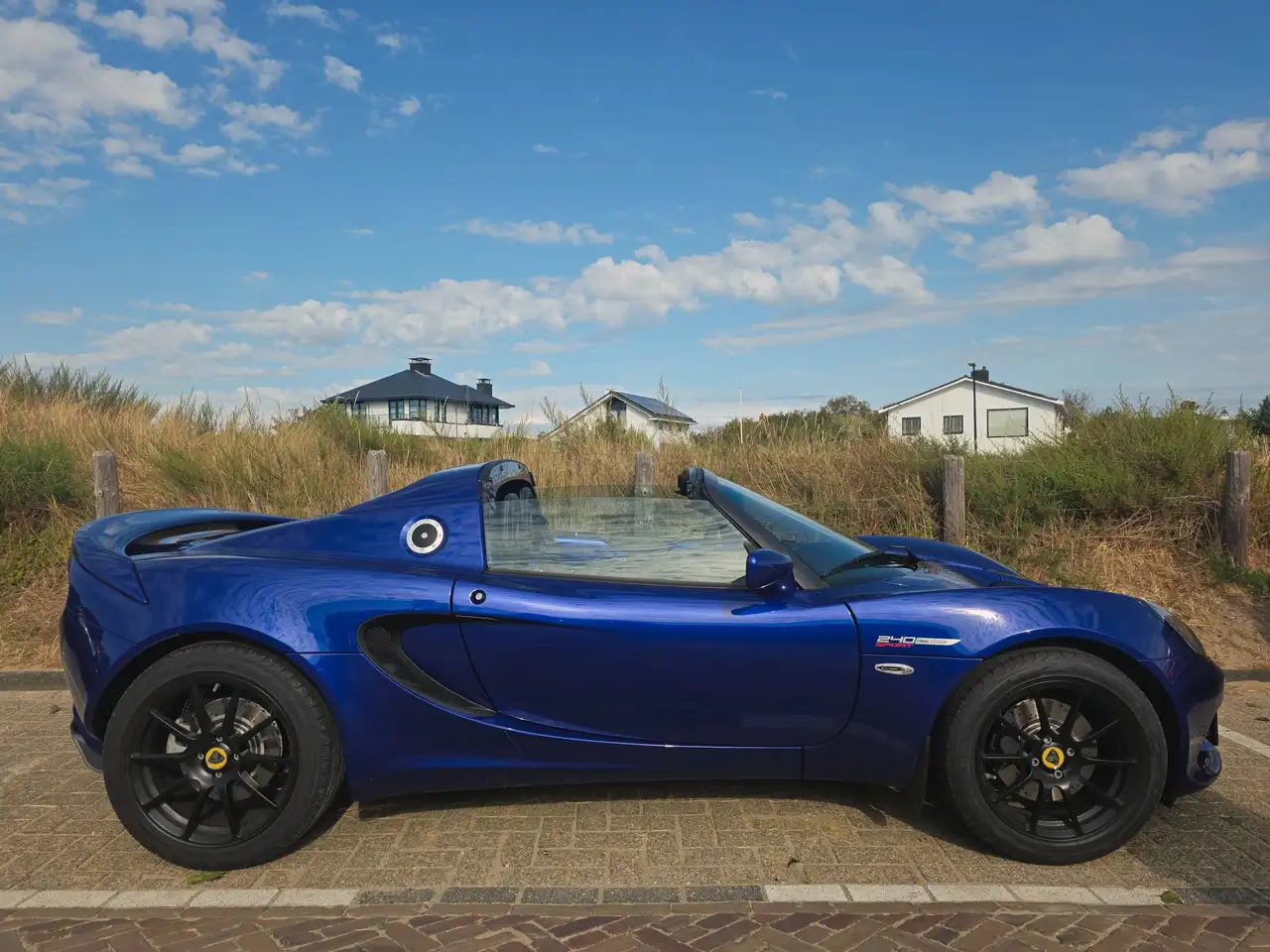 Lotus Elise 2022 — фото 14