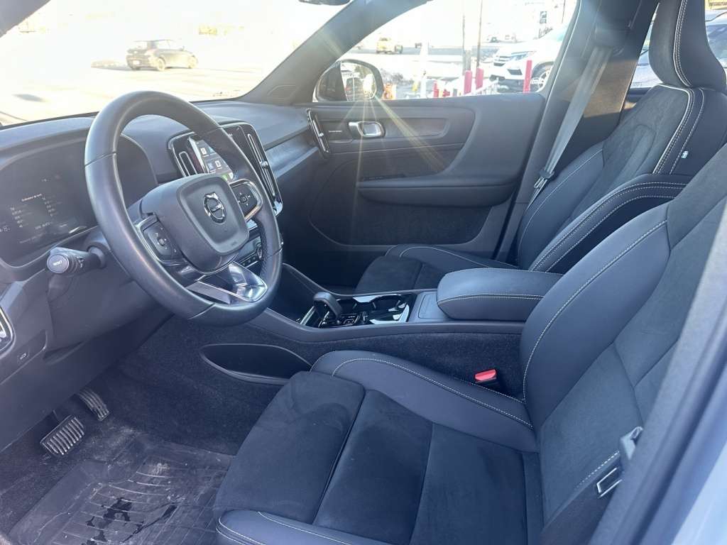2023 Volvo Unspecified Ultime awd 359 km autonomie thumb 9