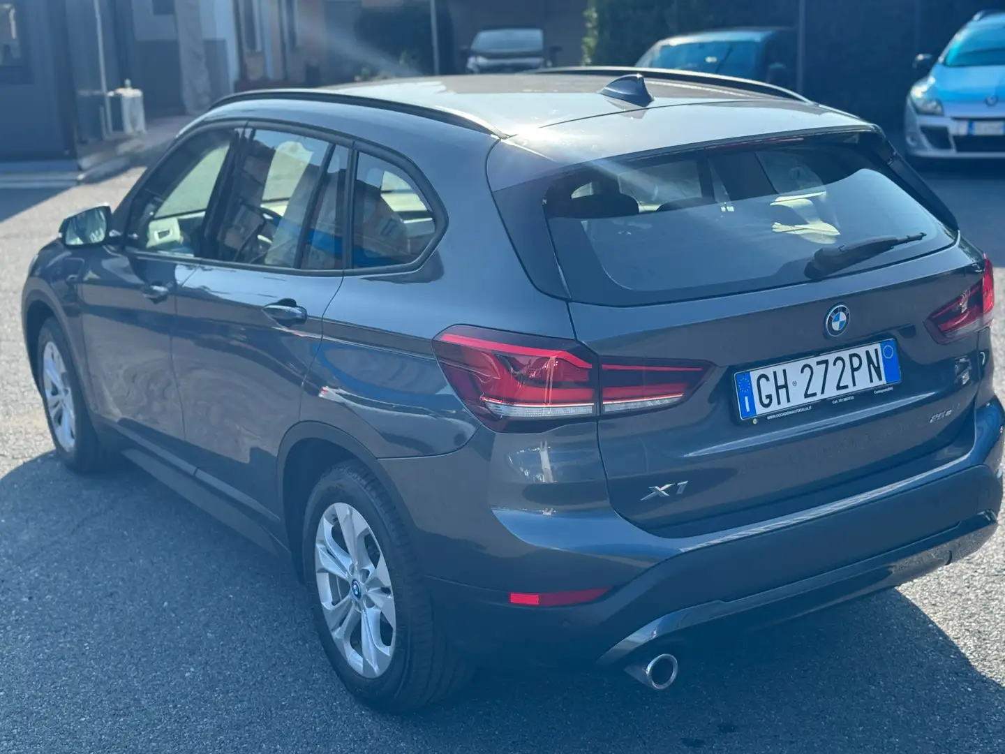 BMW X1 xdrive25e Business Advantage Grigio - 2