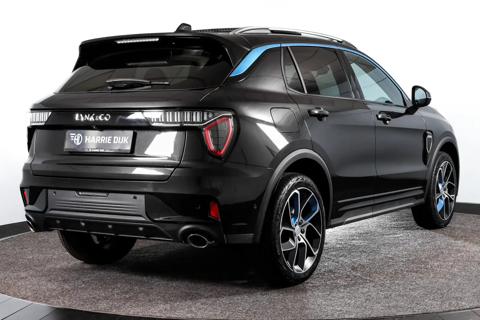 Lynk & Co 01 1.5 PHEV 261PK MY22 | 360 Camera | S/K-panodak | A Zwart - 2