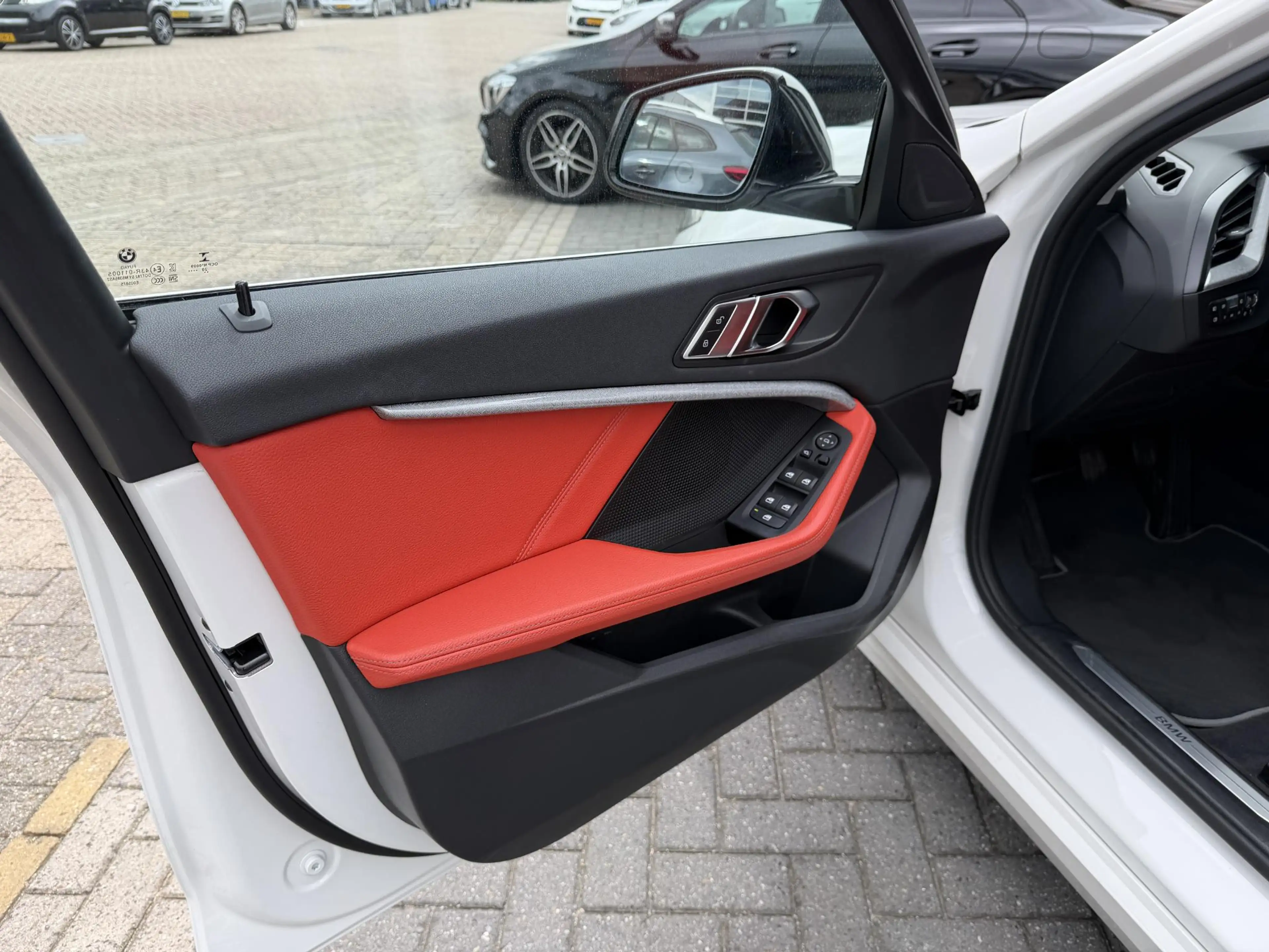 BMW 118 1-serie 118i 136PK 'F1'EDITION : REDBULL-VOL LEER/ — photo 42