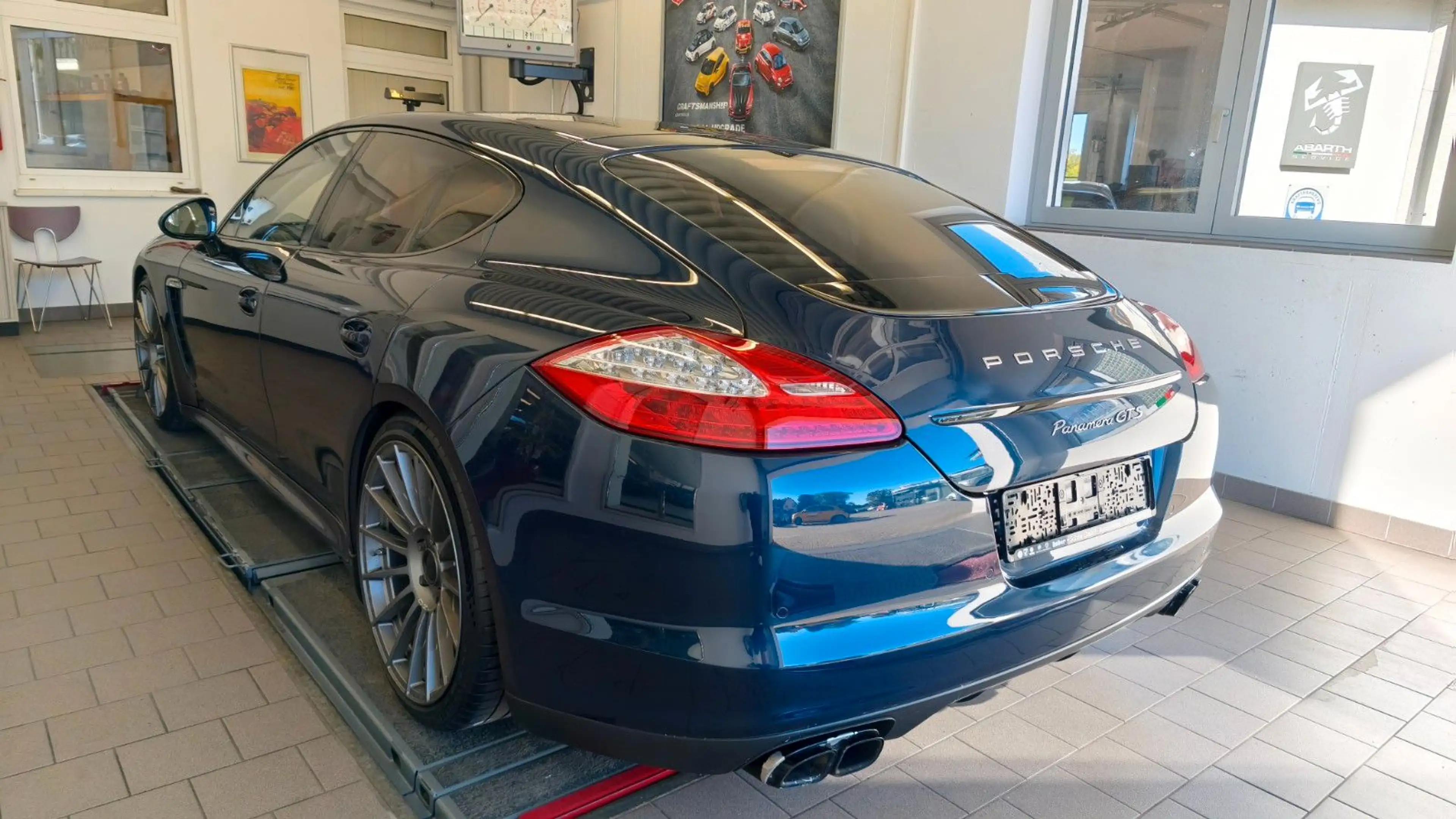 Porsche Panamera 4 GTS Approved-08/27 — photo 7