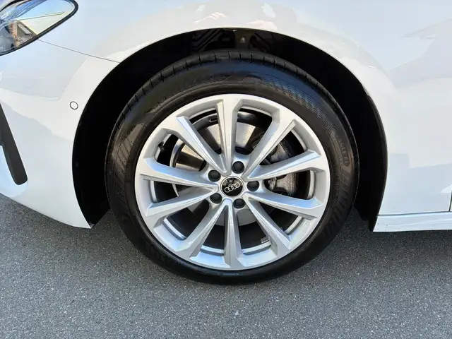 Audi A5 view 8