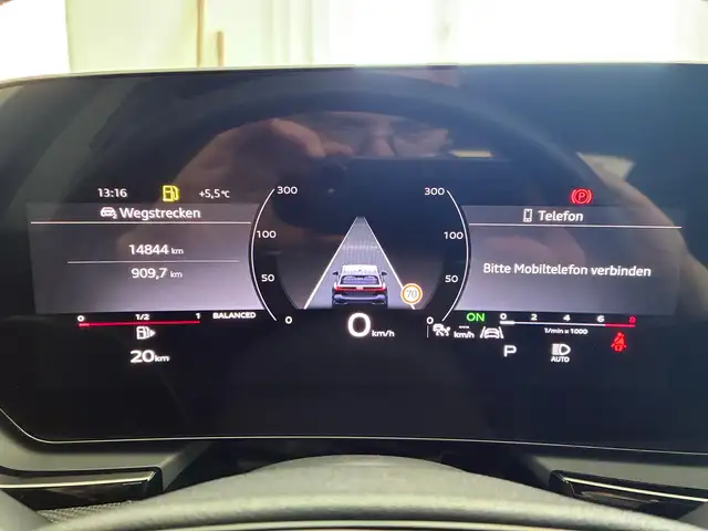 Audi A5 view 12