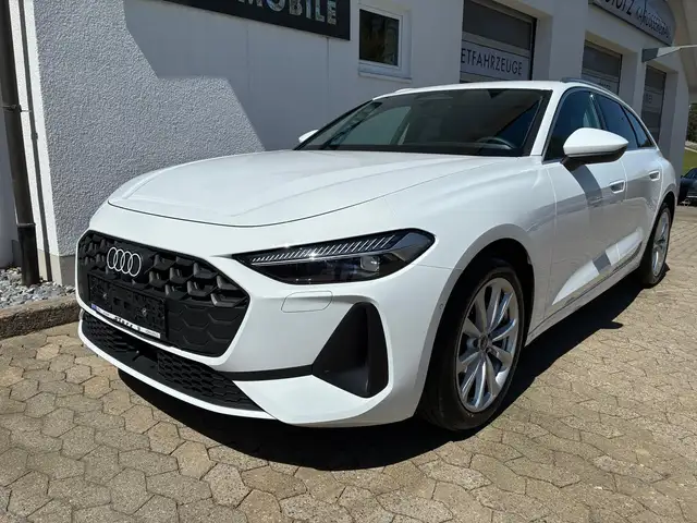 Audi A5 view 2
