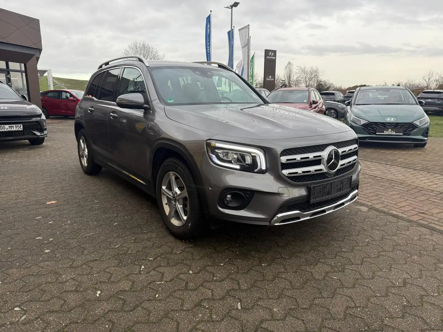 Mercedes-Benz GLB 200 2.0 CDI KAT AHK 13:Pol./ Navi/ TOP Zustand Grau - 1