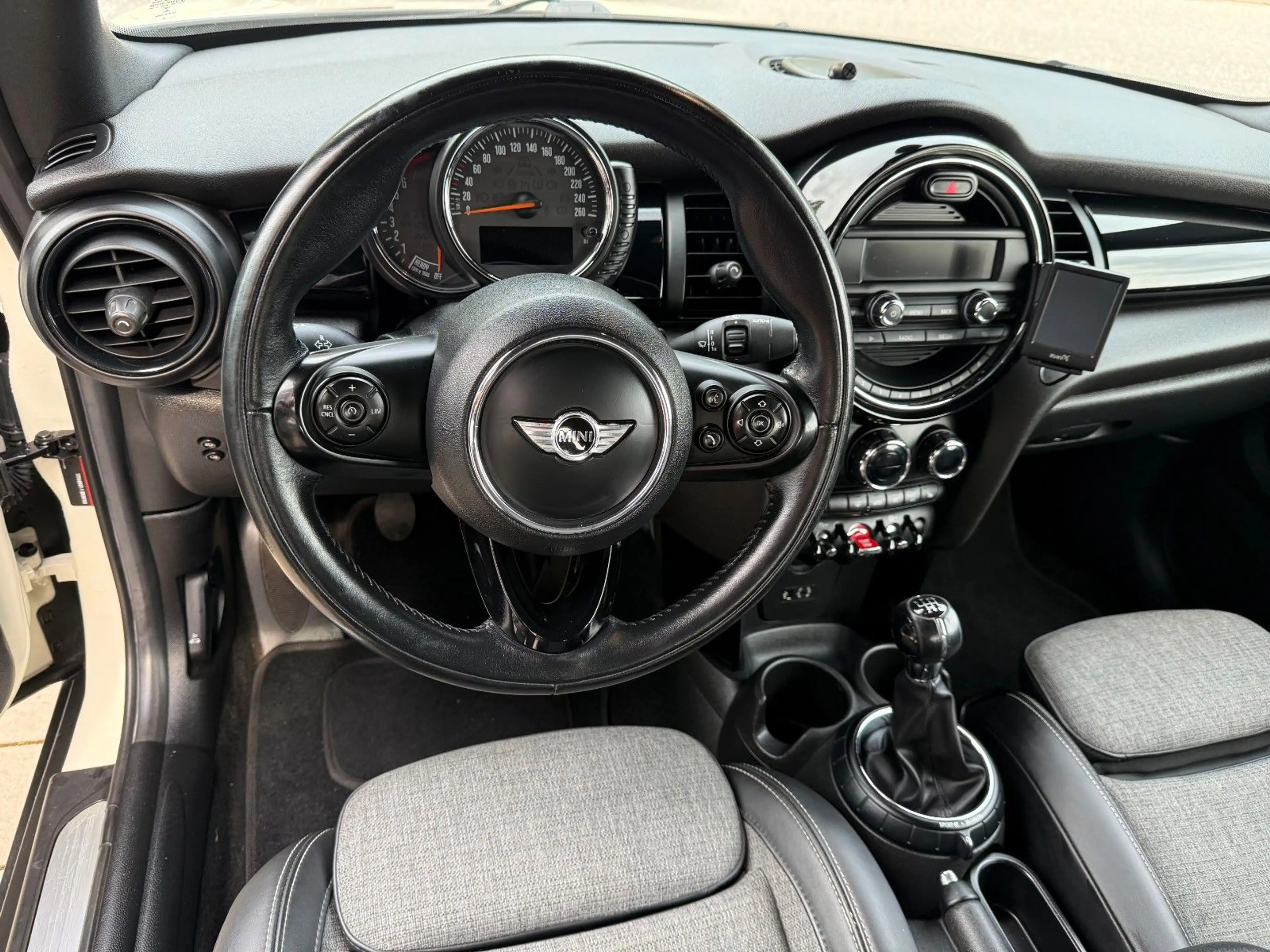 MINI Cooper Cabrio (Tüv&Insp.neu/2 Hand) — photo 7