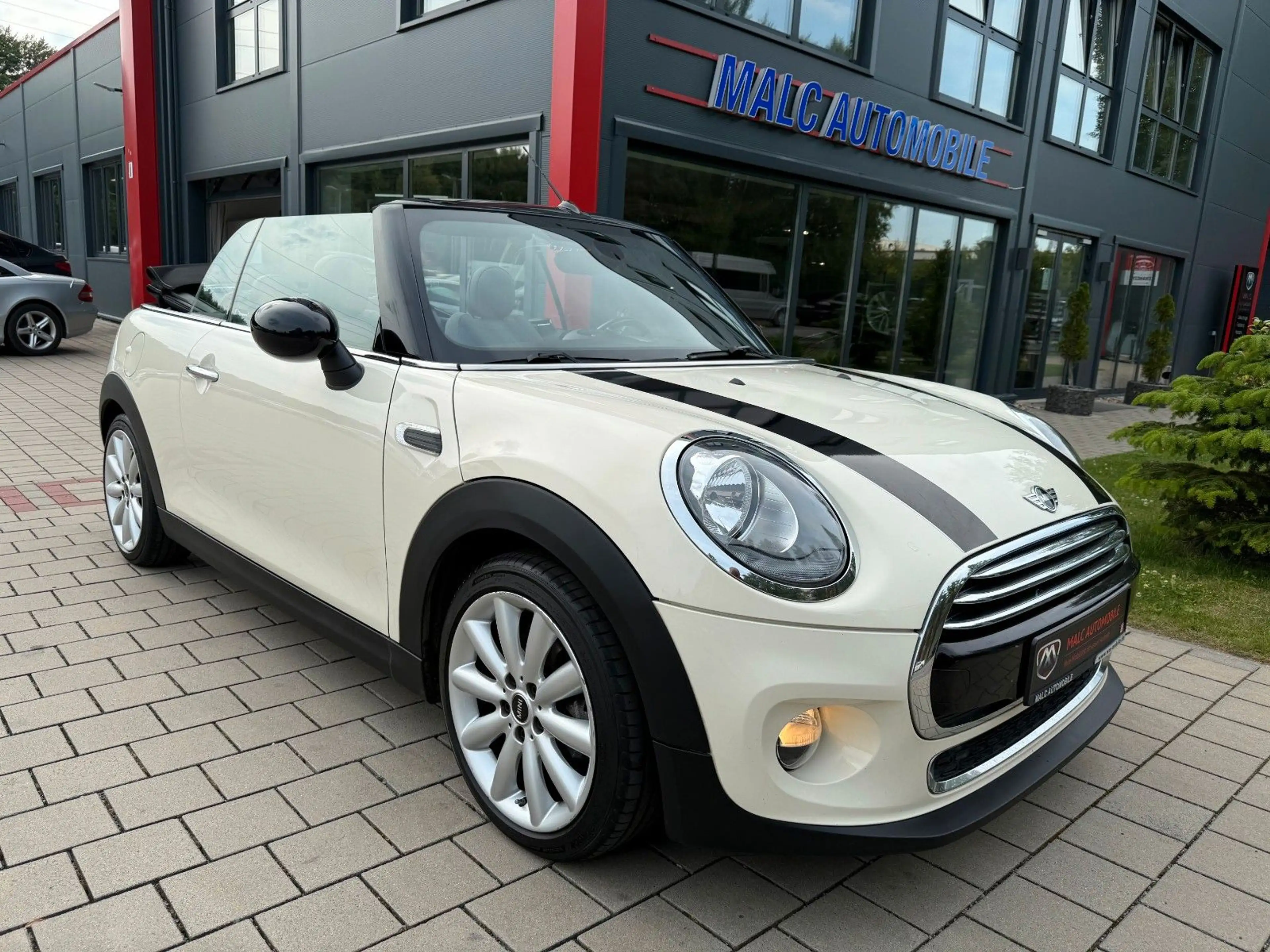 MINI Cooper Cabrio (Tüv&Insp.neu/2 Hand)