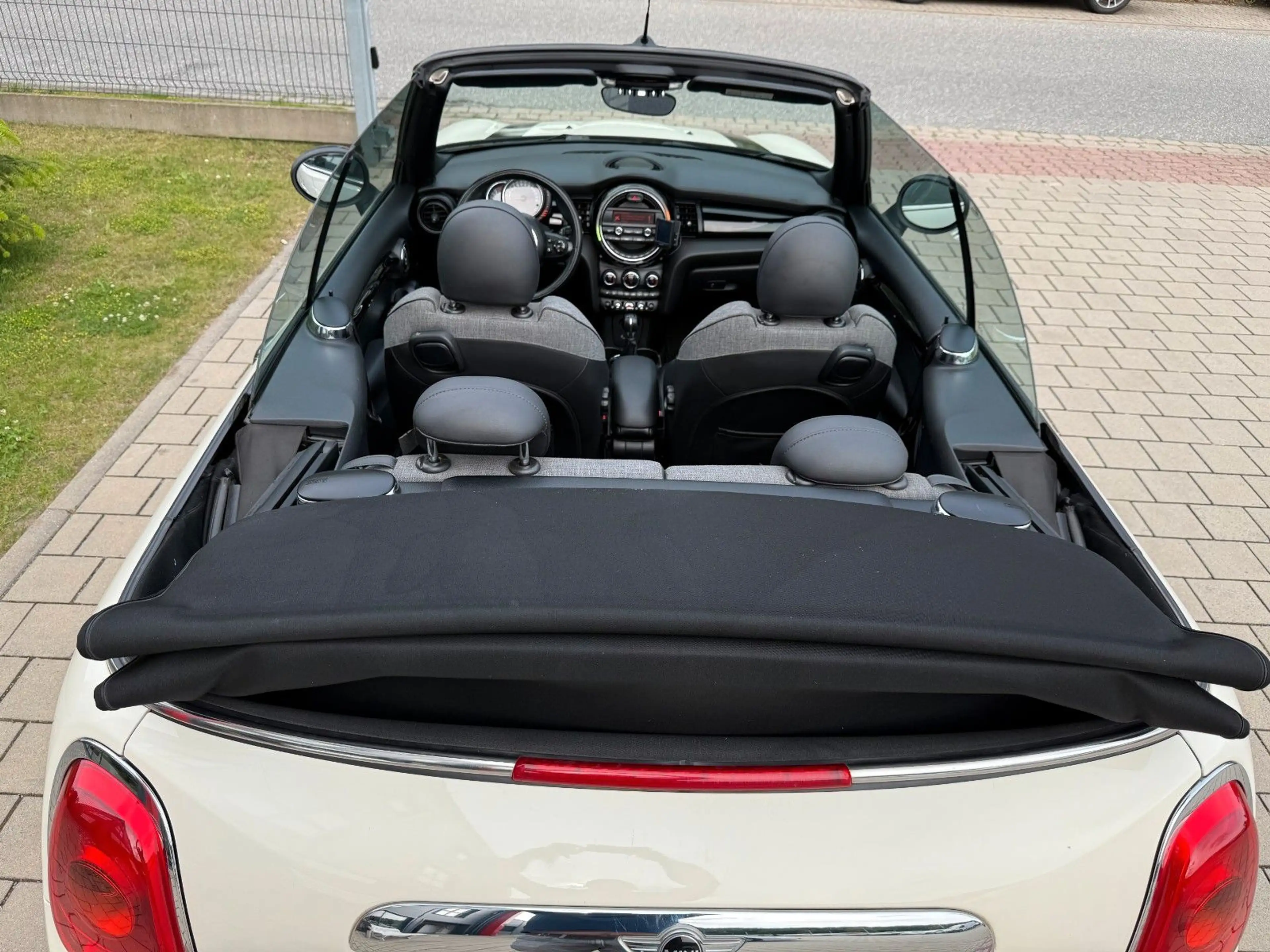 MINI Cooper Cabrio (Tüv&Insp.neu/2 Hand) — photo 9