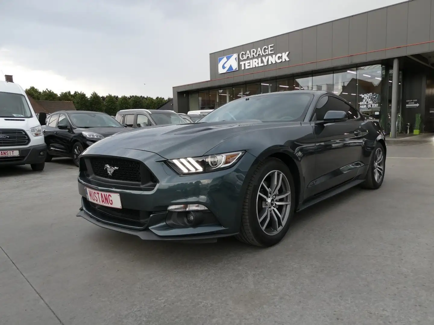 Ford Mustang Coupe Automaat 2.3 i 317pk '15 33000km (48593) Groen - 1