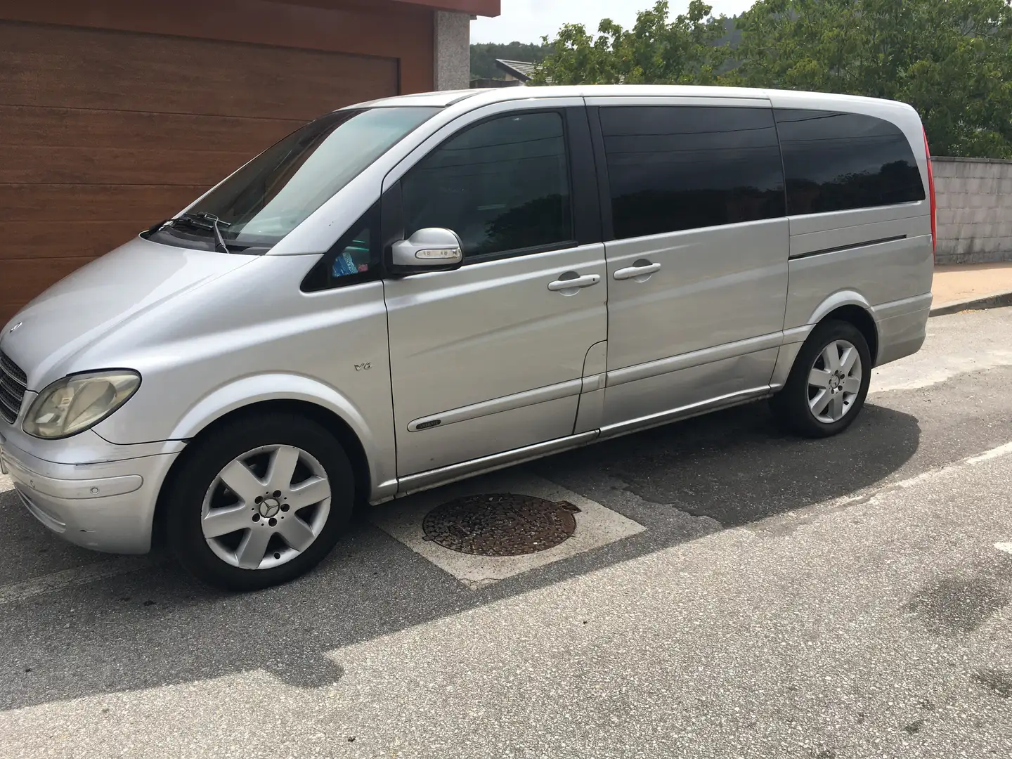 Mercedes-Benz Viano Viano 3.0CDI Ambiente Larga Aut. Ambiente Gris - 2