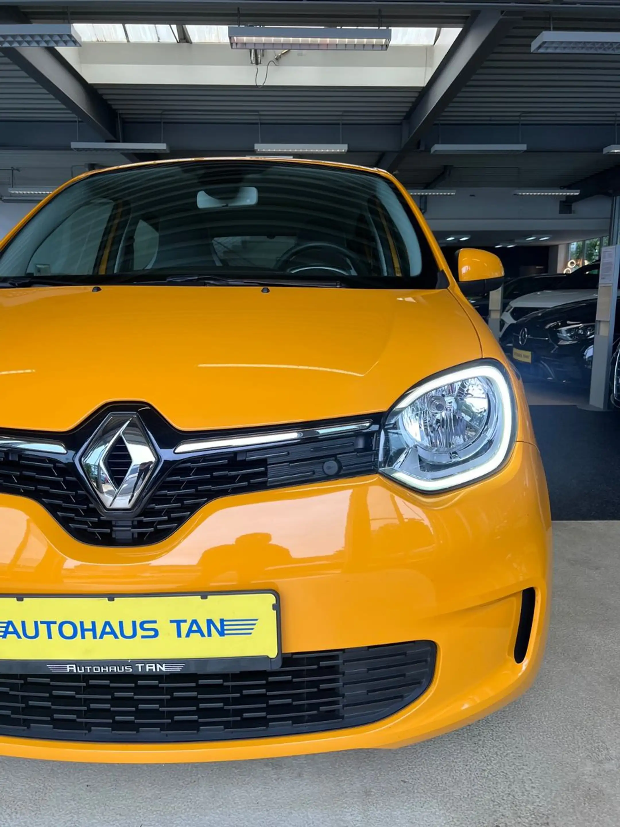 Renault Twingo Limited Sonderlack * 1.HAND * Sitzheizung — photo 3
