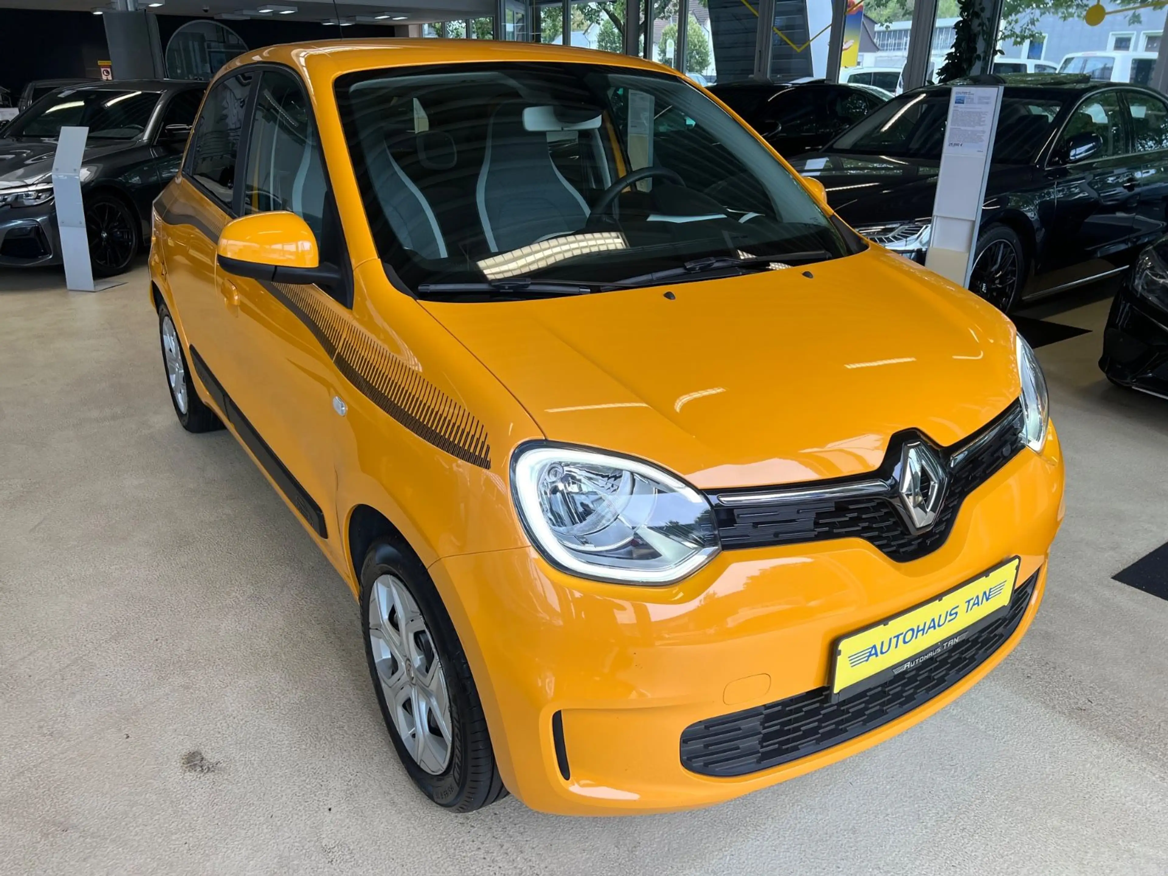 Renault Twingo Limited Sonderlack * 1.HAND * Sitzheizung — photo 10