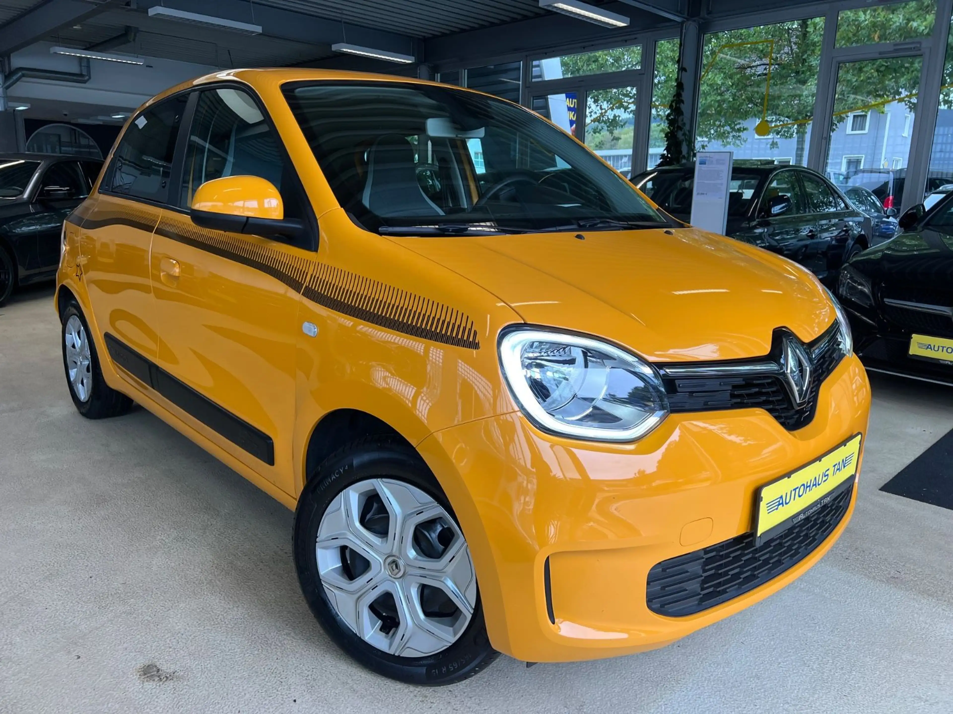Renault Twingo Limited Sonderlack * 1.HAND * Sitzheizung