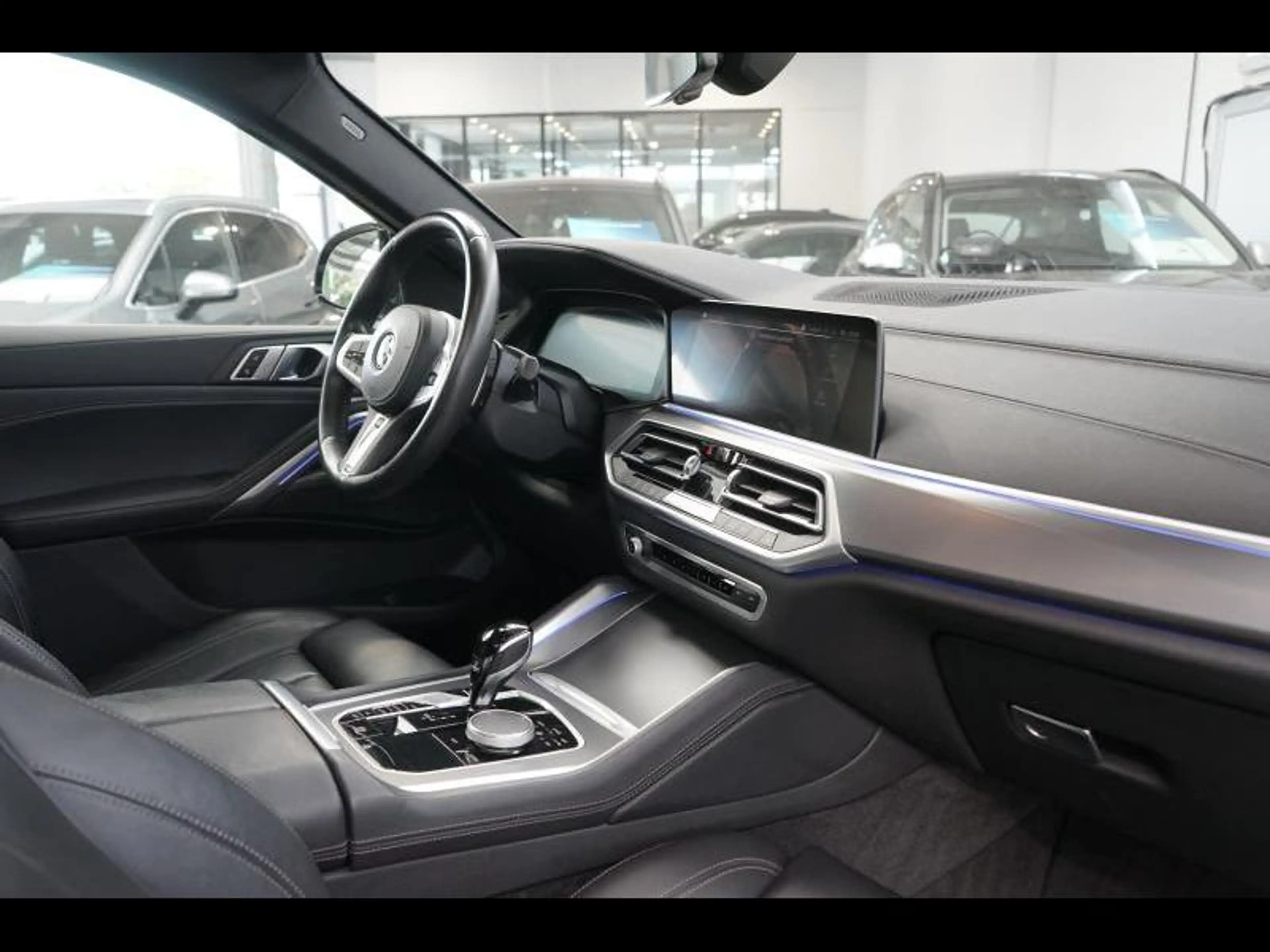 BMW X6 M SPORT - PANODAK - LEDER — photo 15