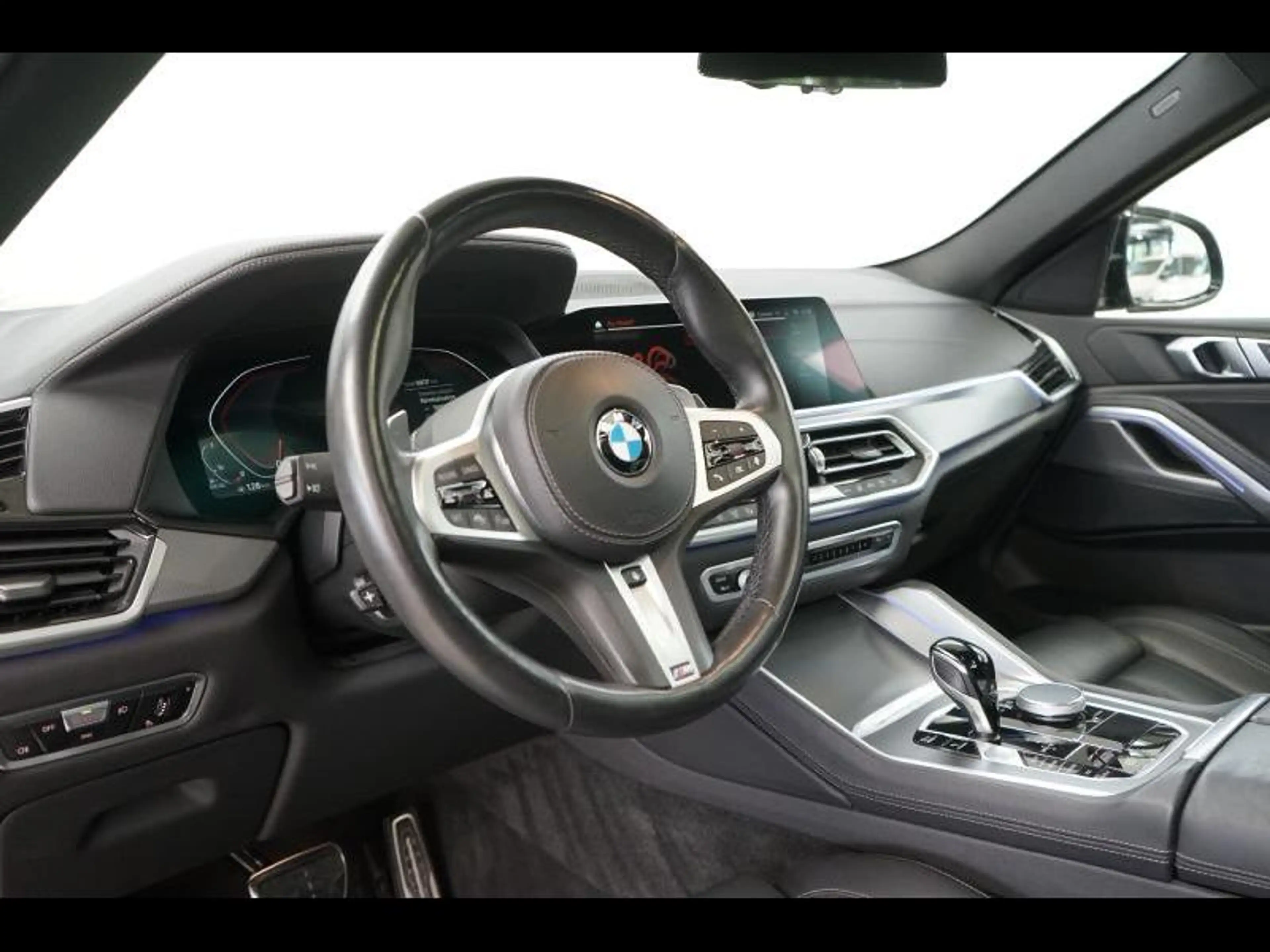 BMW X6 M SPORT - PANODAK - LEDER — photo 6