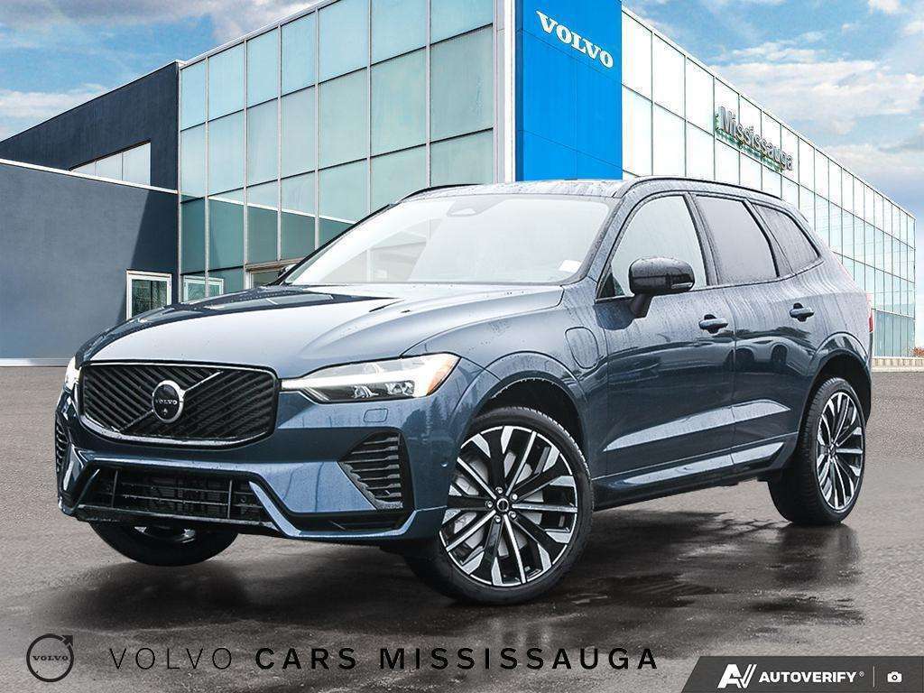 2027 Volvo XC60 T8 AWD Ultra Dark Theme