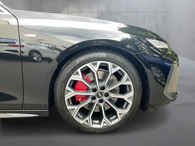 Audi A6 view 6