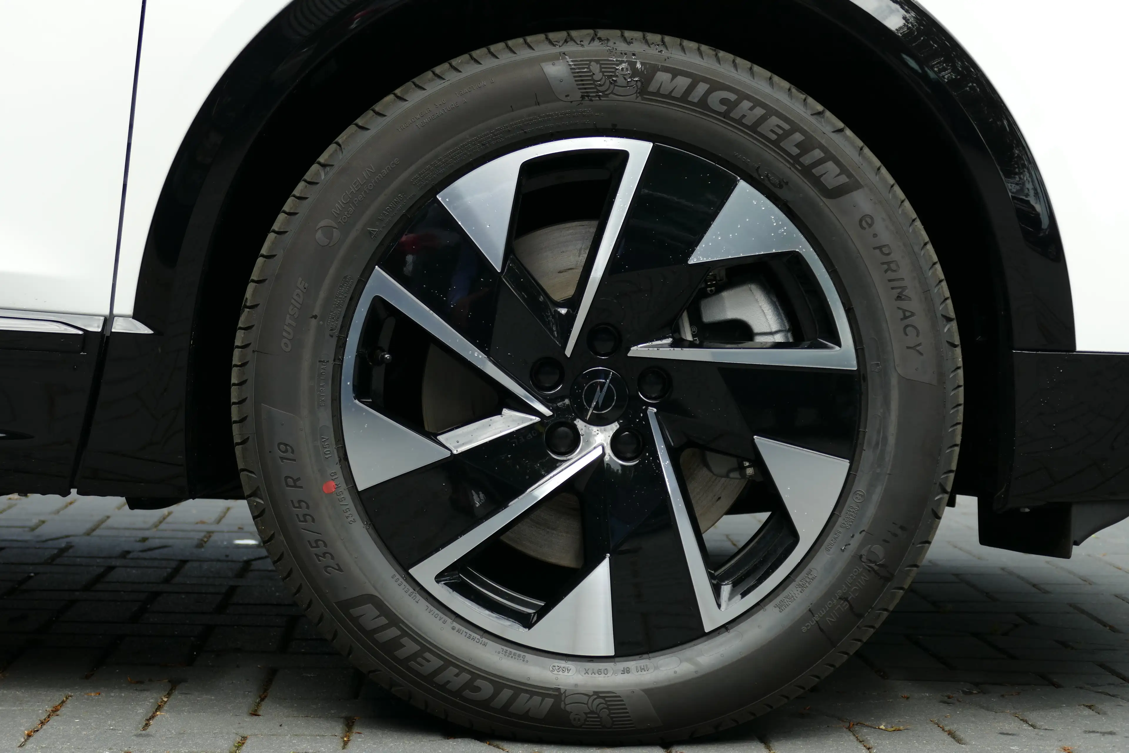 Opel Grandland GS - Electric, (2025A) | Draadloze telefoonlader ( — photo 12
