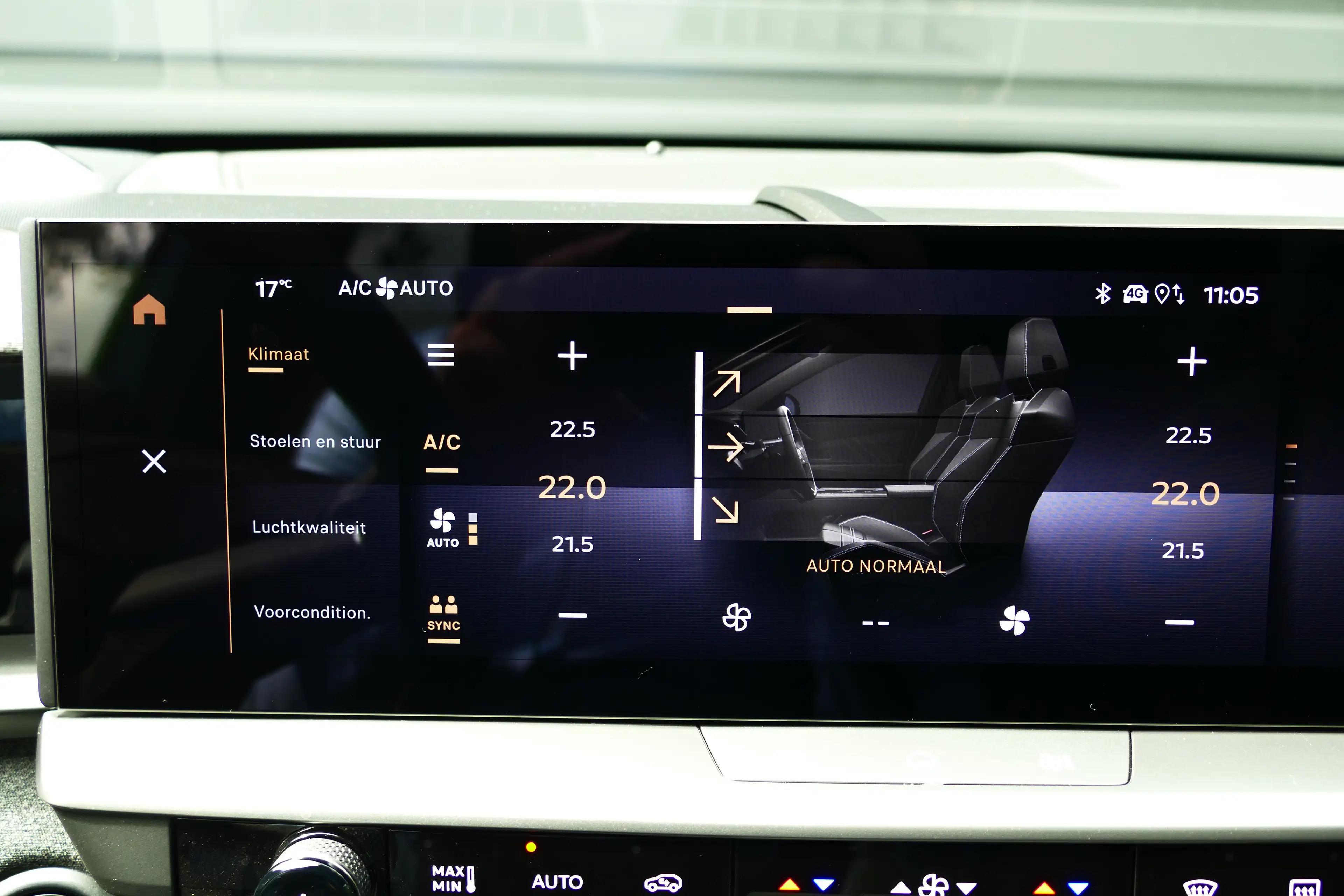 Opel Grandland GS - Electric, (2025A) | Draadloze telefoonlader ( — photo 30
