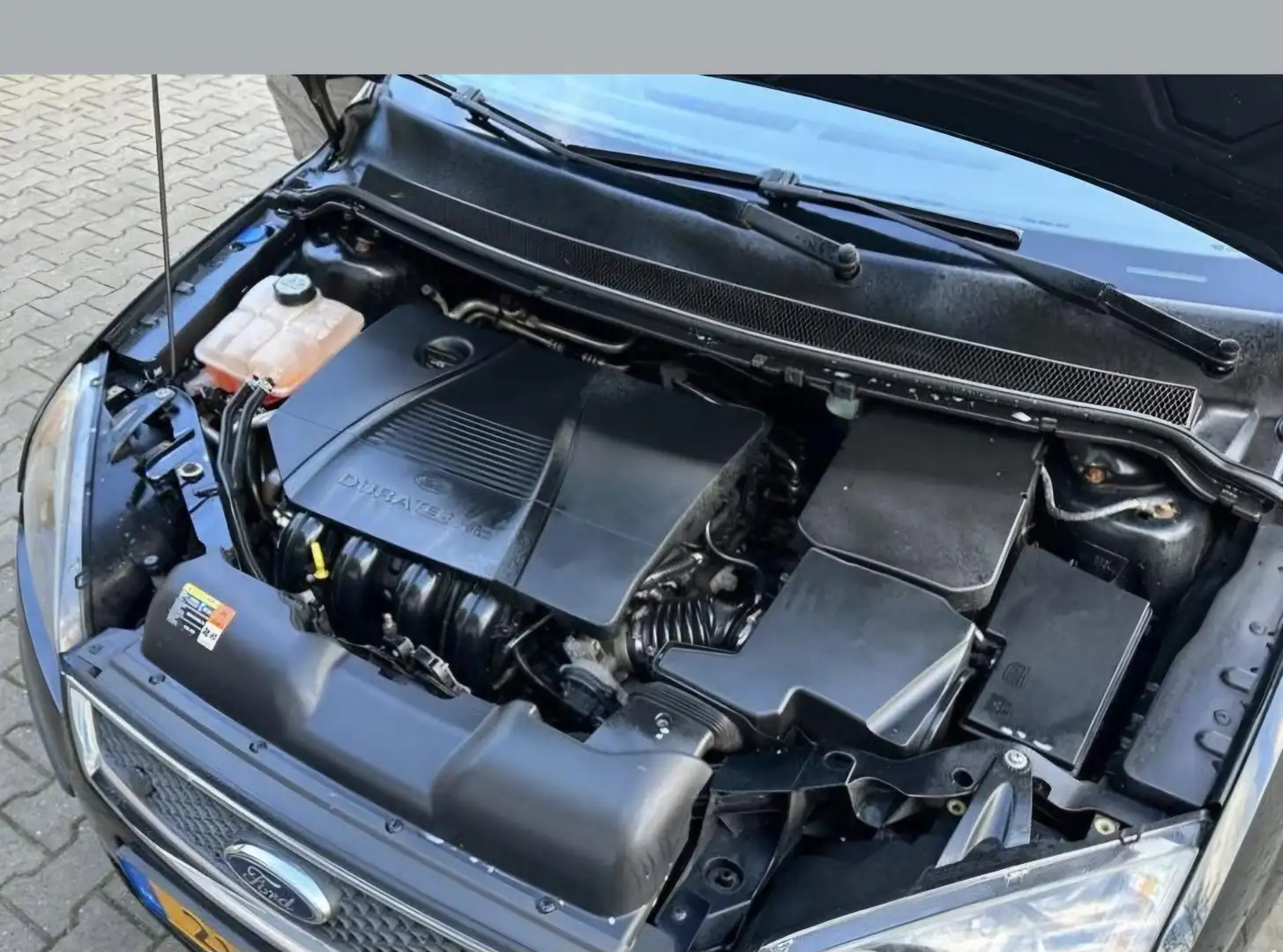 Ford Focus For focus 1.8 fuelfix Zwart - 2